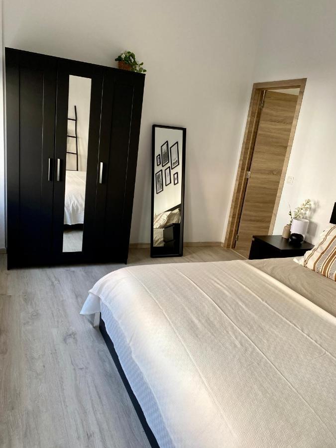Superbe Logement Pres De Bruxelles Avec Spa Prive Luaran gambar